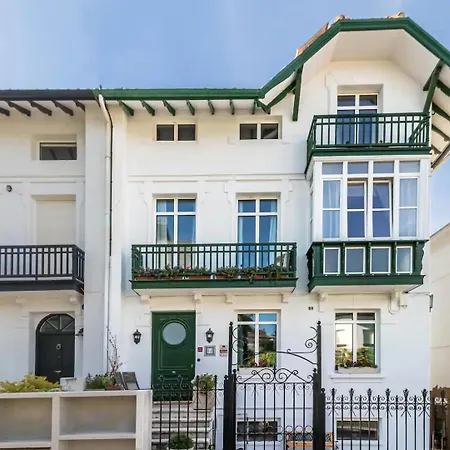 度假居 Casa Anzano 桑坦德